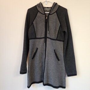 Title Nine Colorblock Hoodie Sweater Black Gray Zip Up Women M Sporty Outdoor